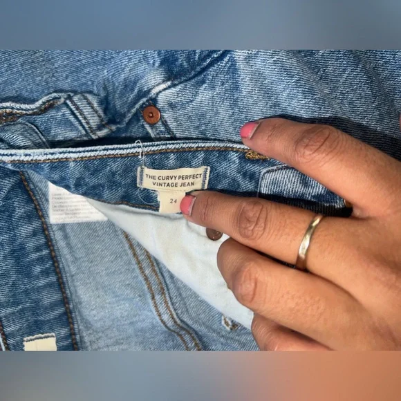 Madewell The Curvy Perfect Vintage Jean in Banner Wash - Picture 6 of 7